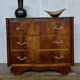 Commode galbée Art Déco en noyer