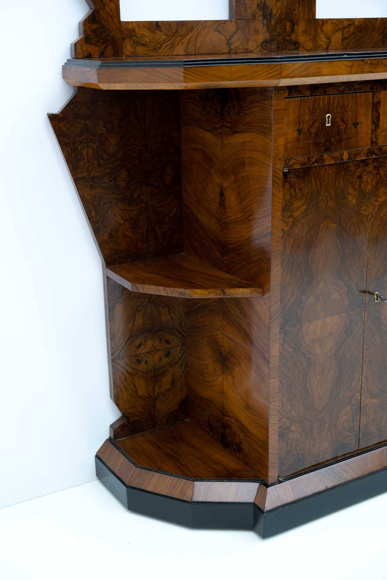 Art Deco Italian Walnut Briar Sideboard with Mirror, Early 20th Century