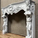 Del Torrione: Renaissance-style castle fireplace in painted plaster