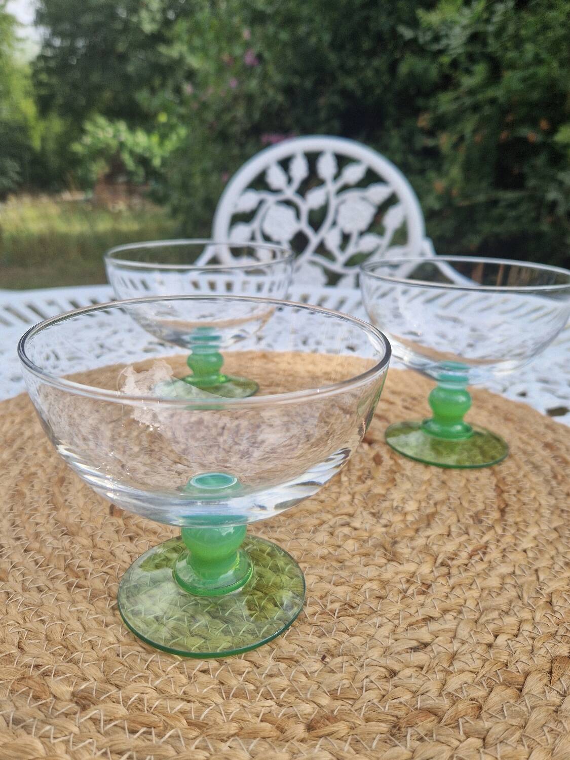 Set de 3 coupes à glace vintage Arc France à pied vert