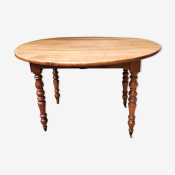 Louis Philippe roundtable