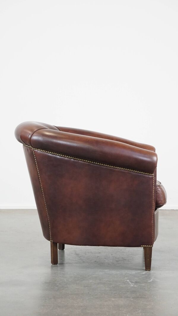 Fauteuil club en cuir de vache de style anglais