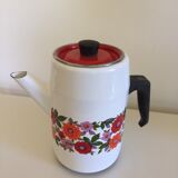 Cafetière en tôle émaillée