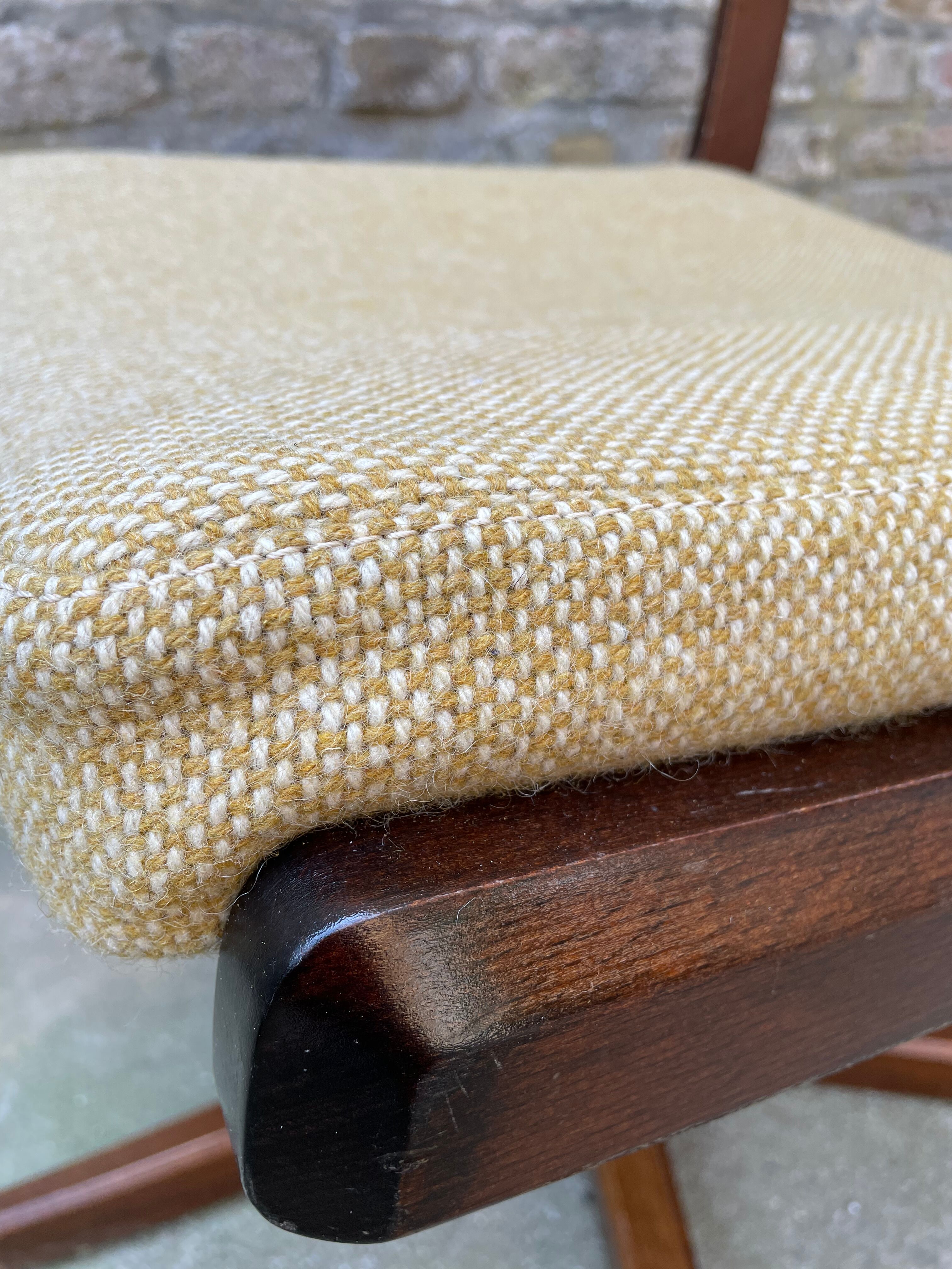 Scandinavian style swivel office chair