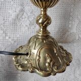 Bronze lamp and globe