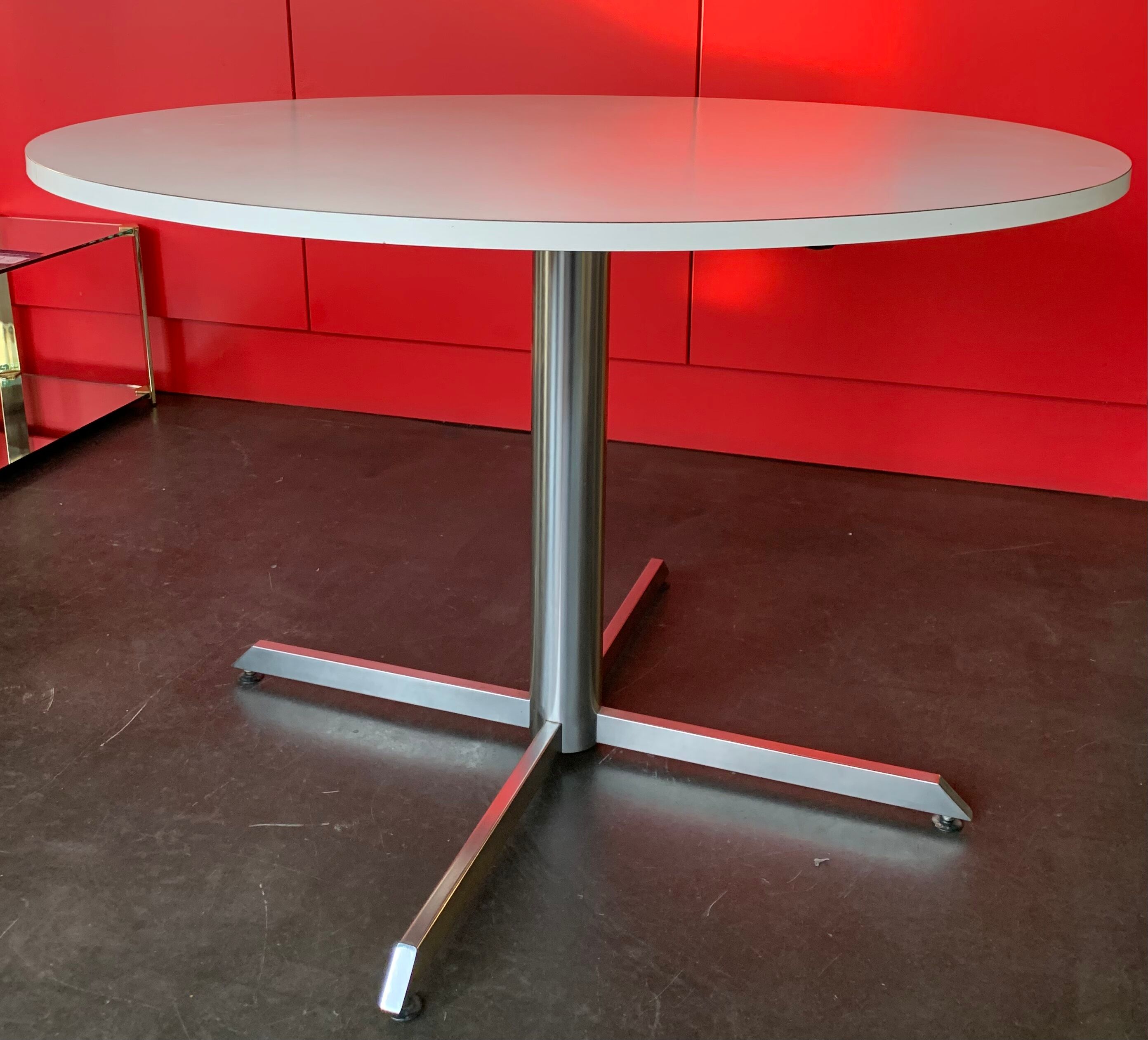 Dining table rock Bobois around 1970
