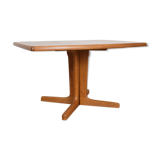 Mid-century danish walnut extendable dining table, 1970