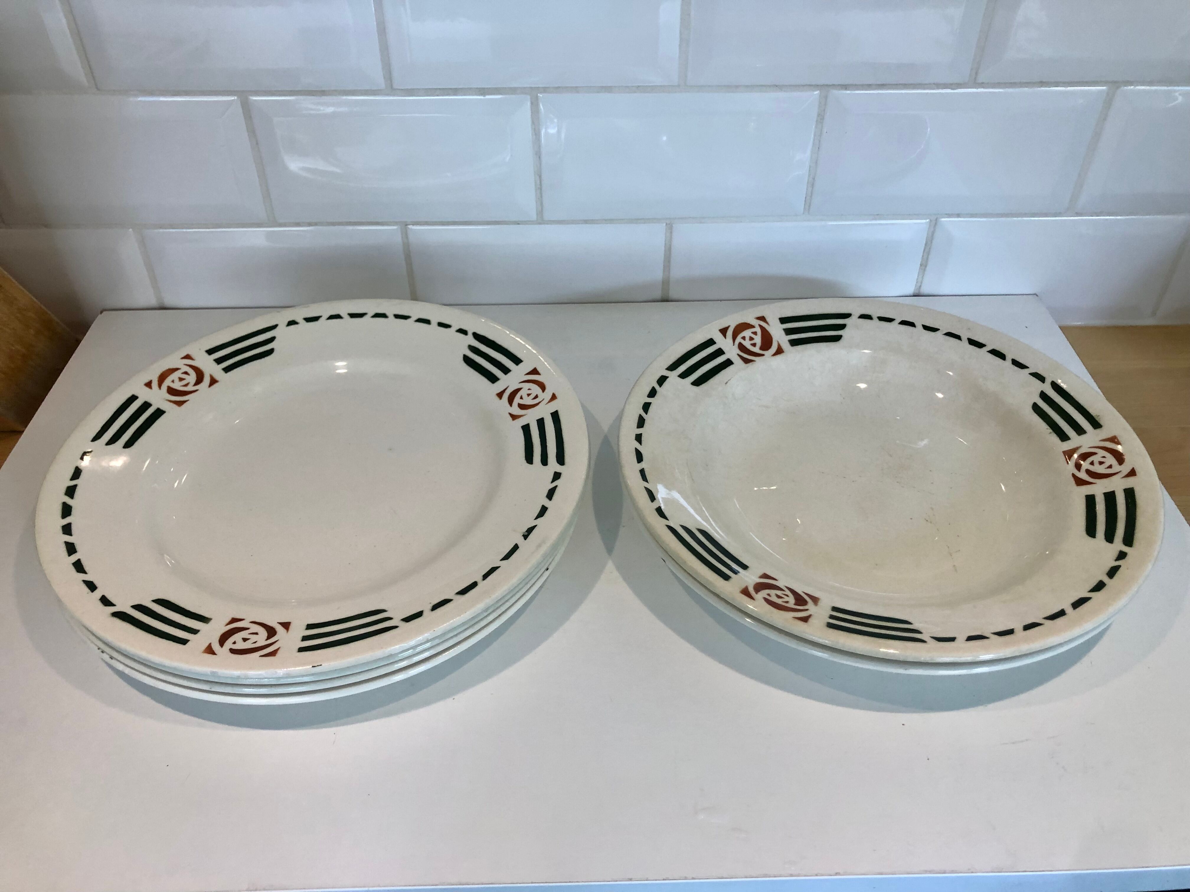Set of 6 ceramic plates signed courbet e. charbonnier salins les bains