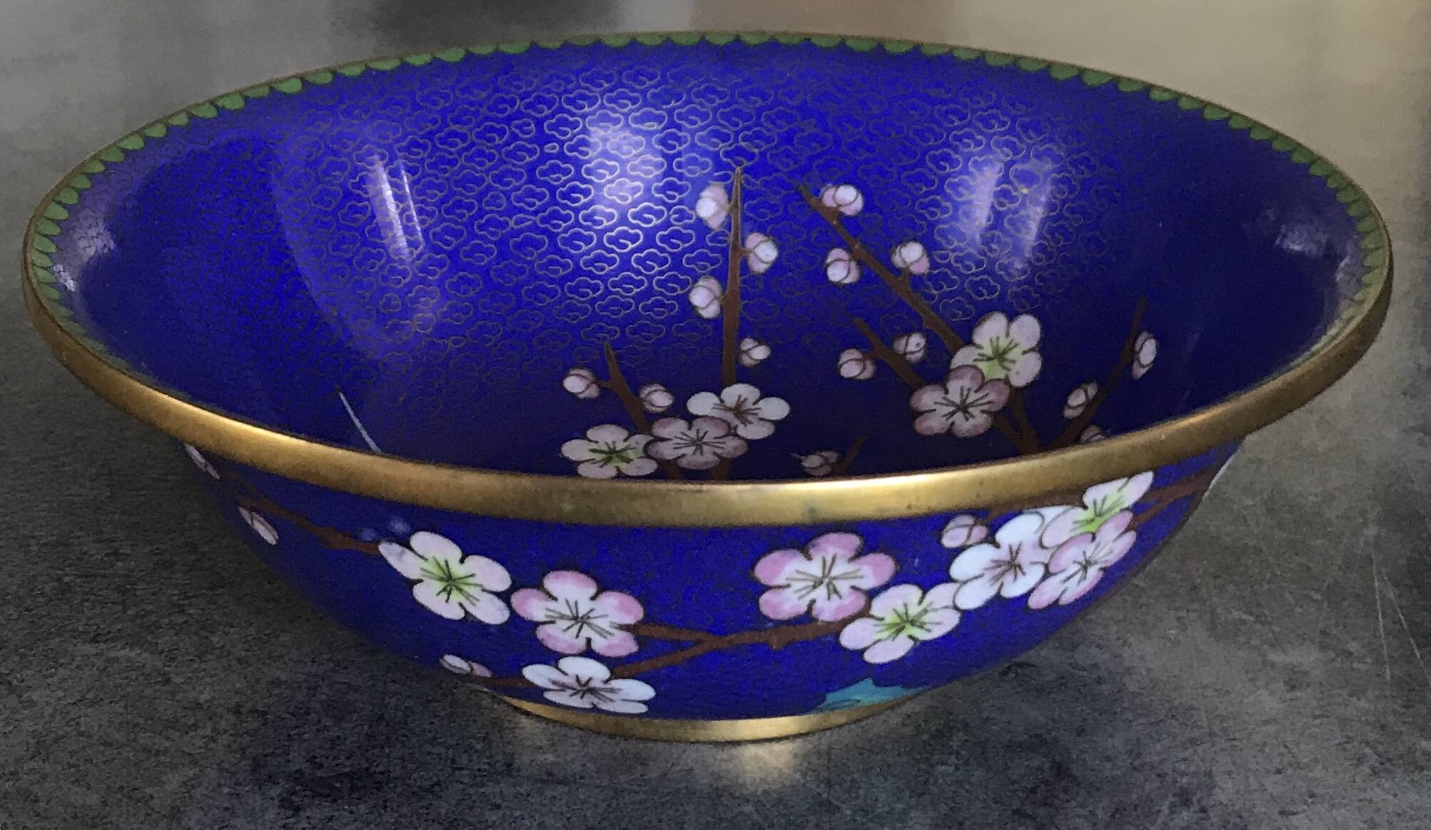 Cloisonné enamel cup with floral decoration