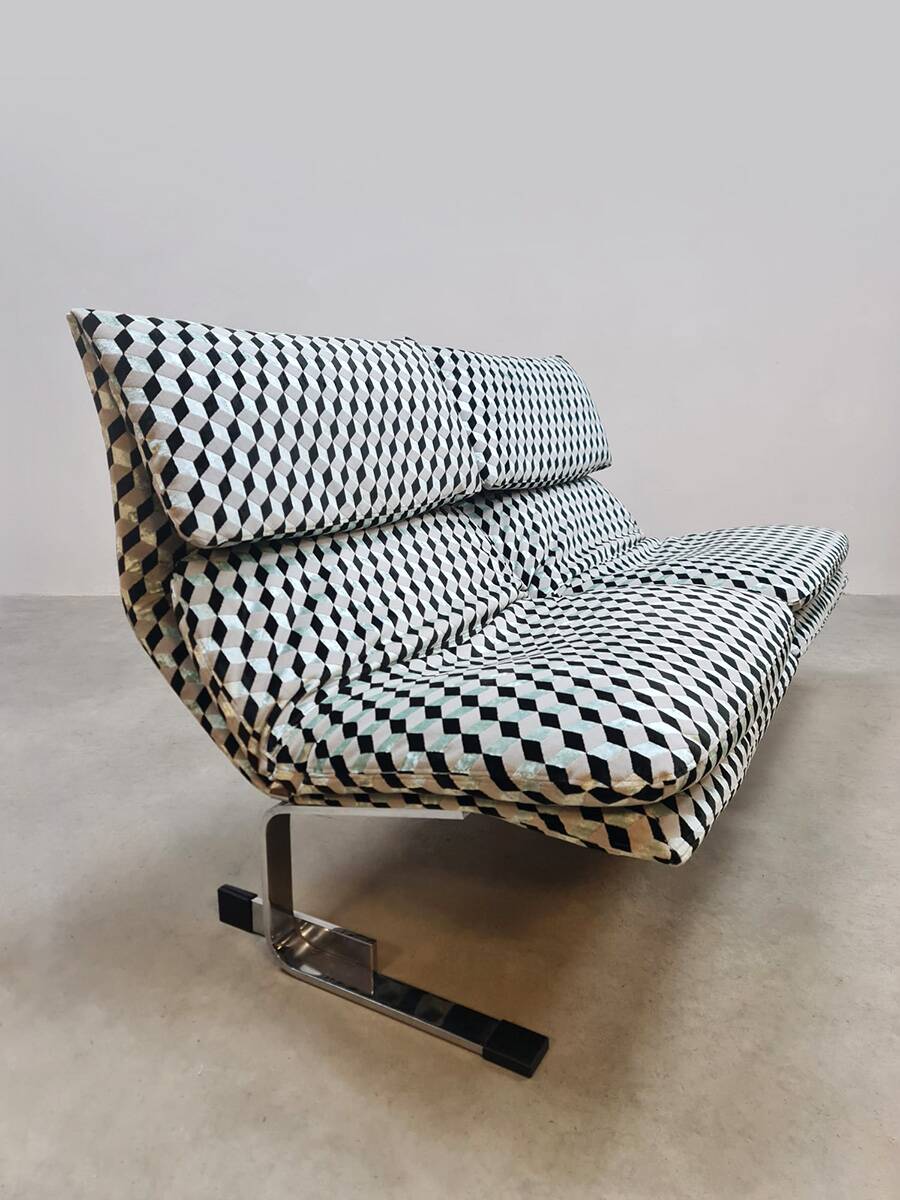 Vintage Italian design Onda Wave lounge chairs Giovanni Offredi Saporiti