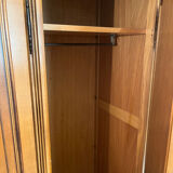 Armoire 3 portes en merisier style Régence