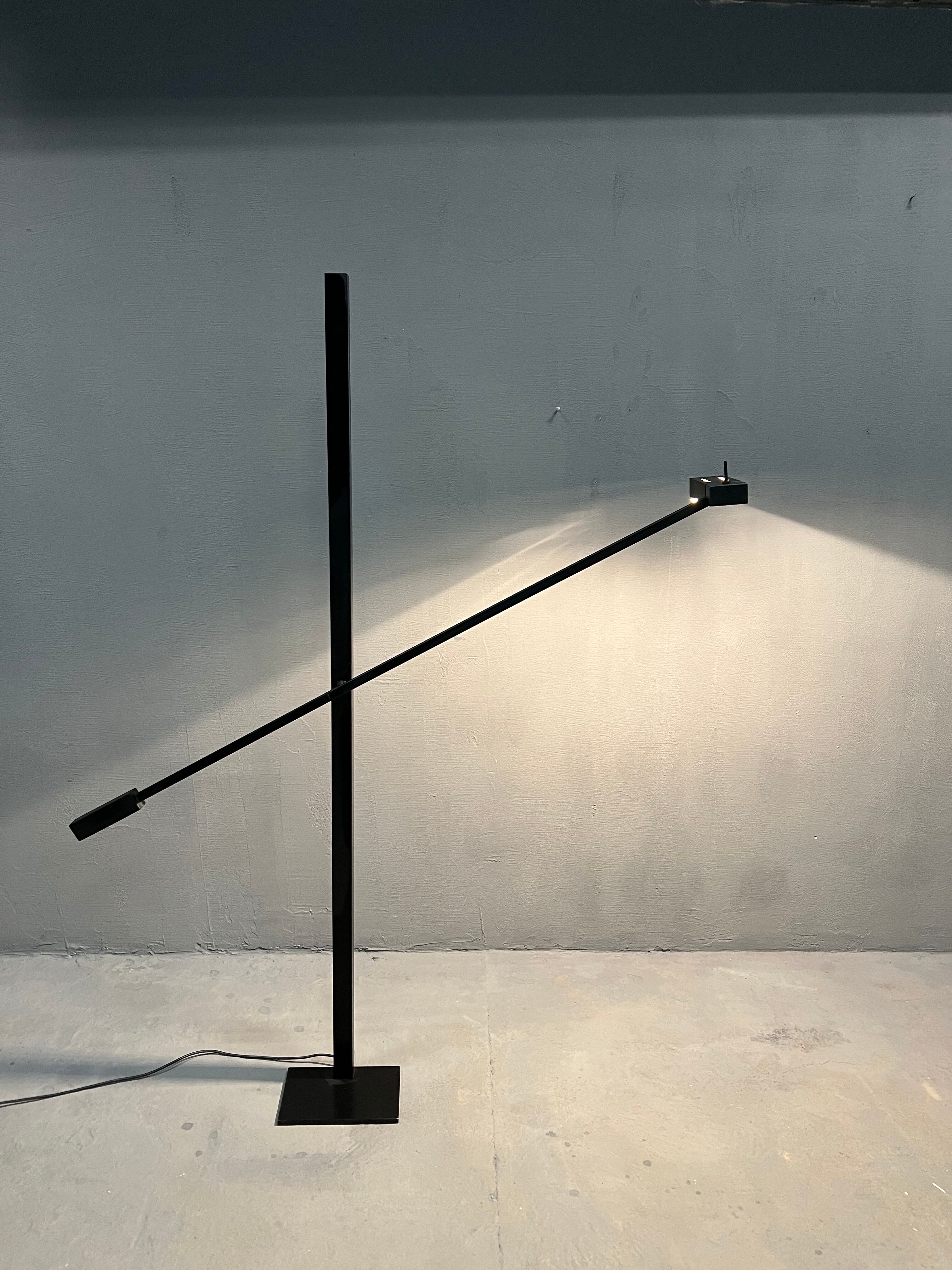 Articulated floor lamp 1 arm Stilnovo in black lacquered steel