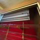 Paire de vitrines vintage en bois et verre