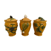 3 vintage kitchen pots