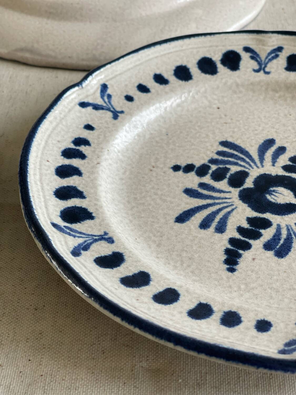 8 MBFA Pornic dinner plates 1960/70’s.