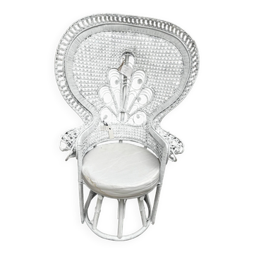 Fauteuil Emmanuelle, queue de paon en rotin