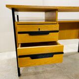 Macif wooden desk