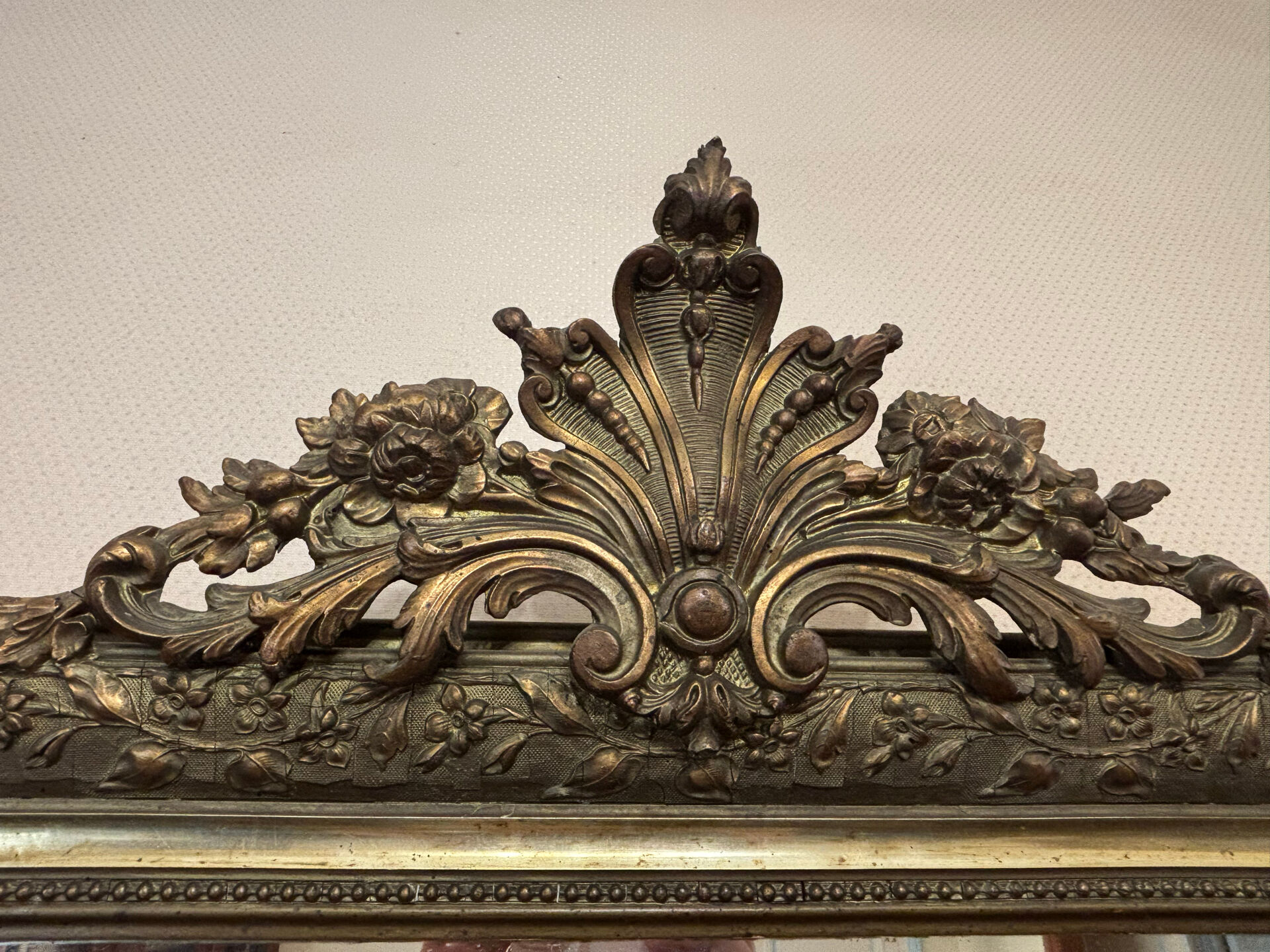 Miroir ancien doré