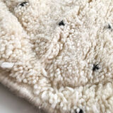 Moroccan berber carpet blessed ouarain ecru with black polka dots and diamonds engraved 150x102cm