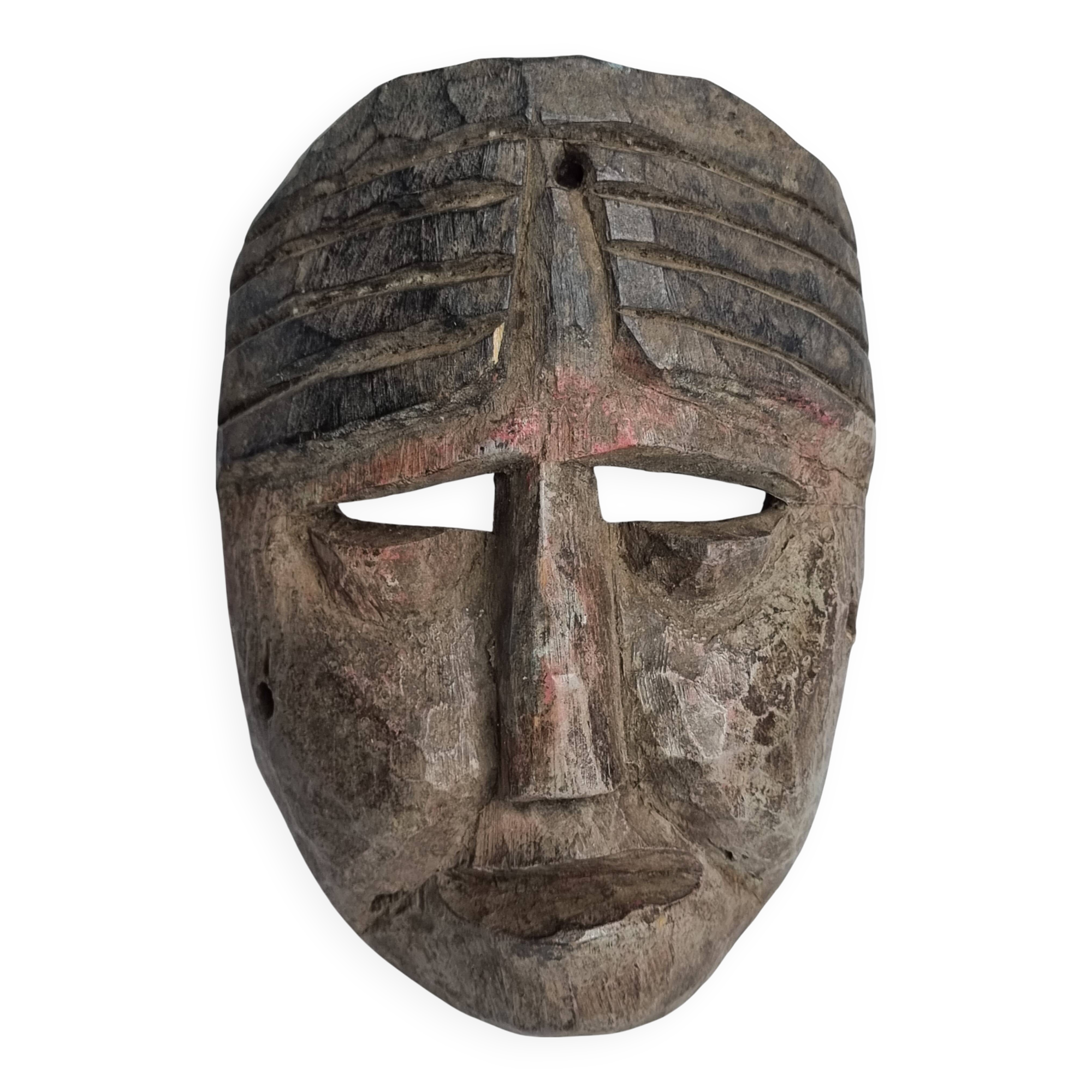 Antique ritual mask in carved wood, Himalayas, 20th century – 19 cm