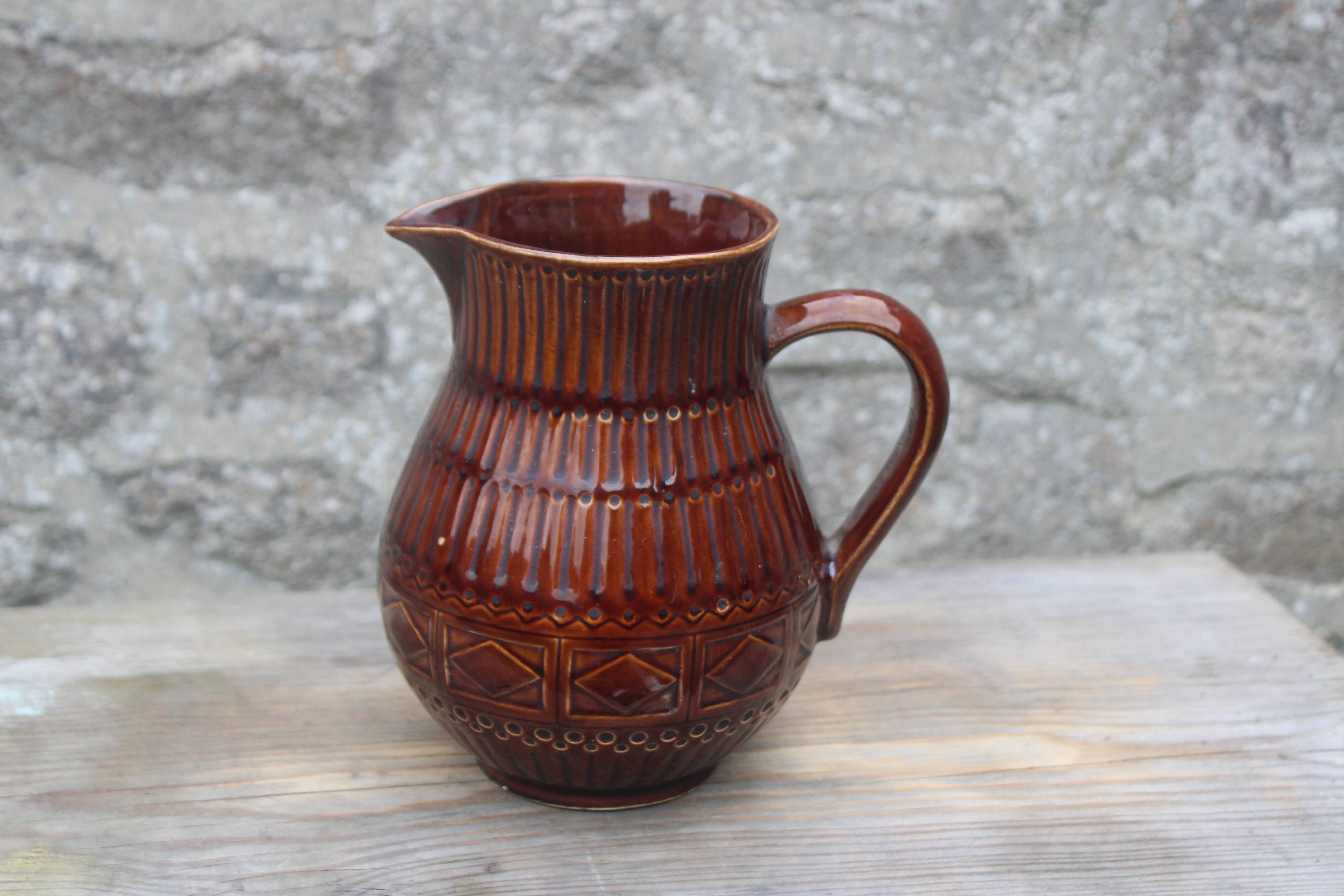 Superb vintage Digoin Sarreguemines pitcher in brown enamelled ceramic