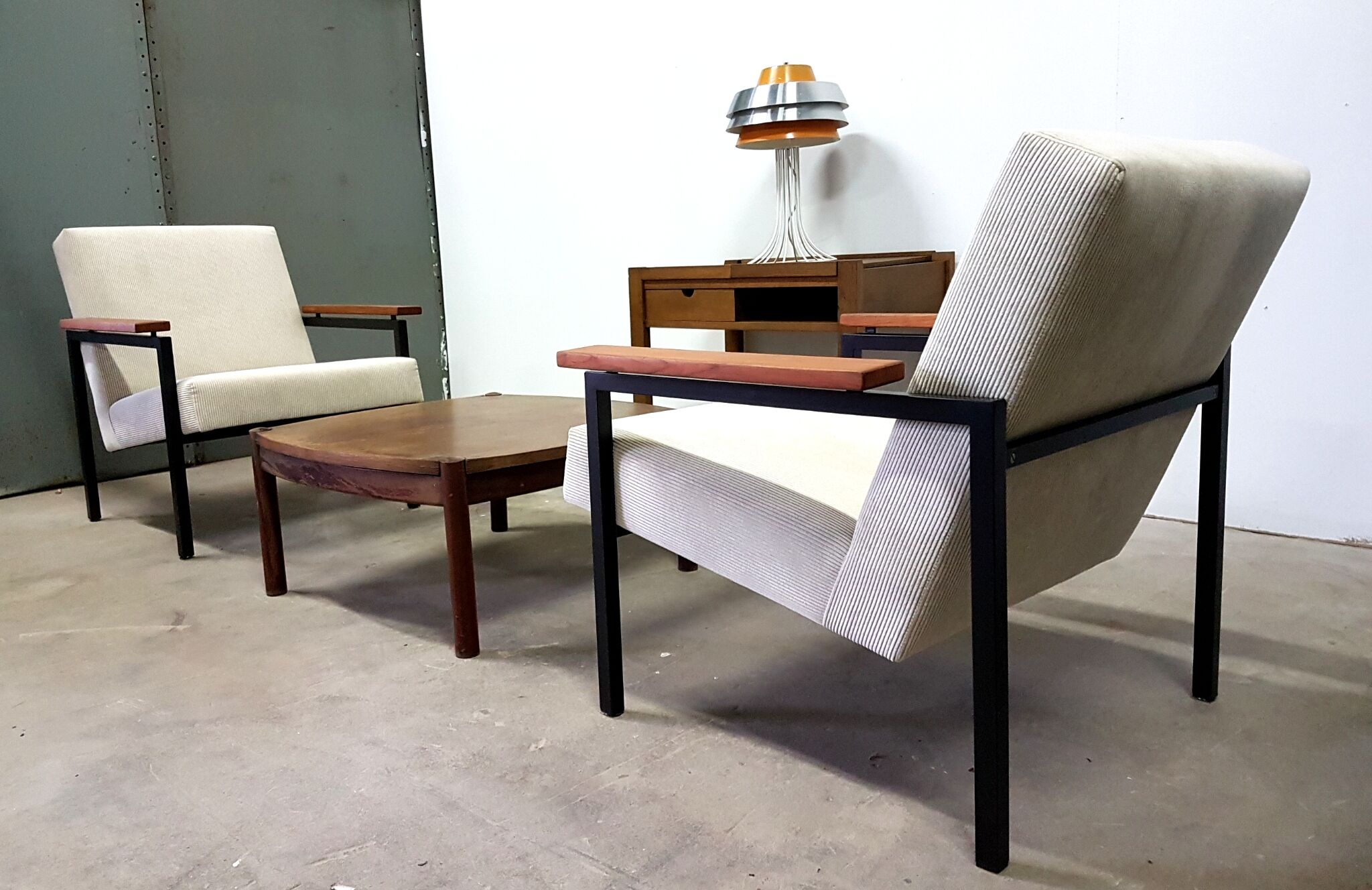 Set of two Chair by Gijs van der Sluis
