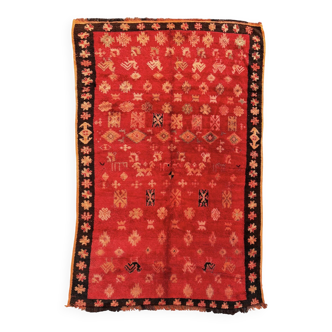 Vintage Moroccan Berber Boujad rug