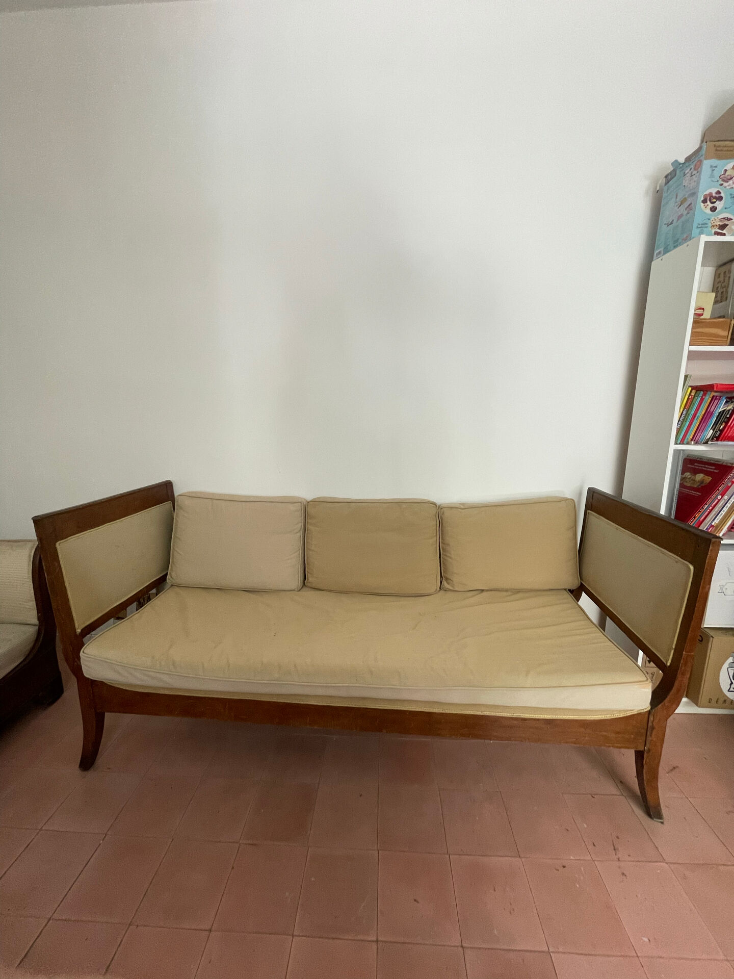 Banquette style restoration