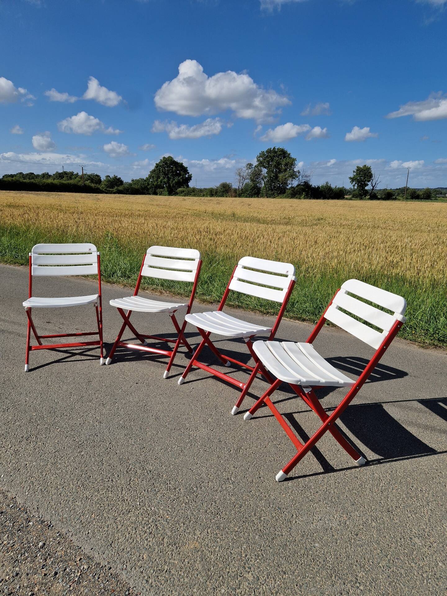 Lot de 4 chaises pliantes vintage
