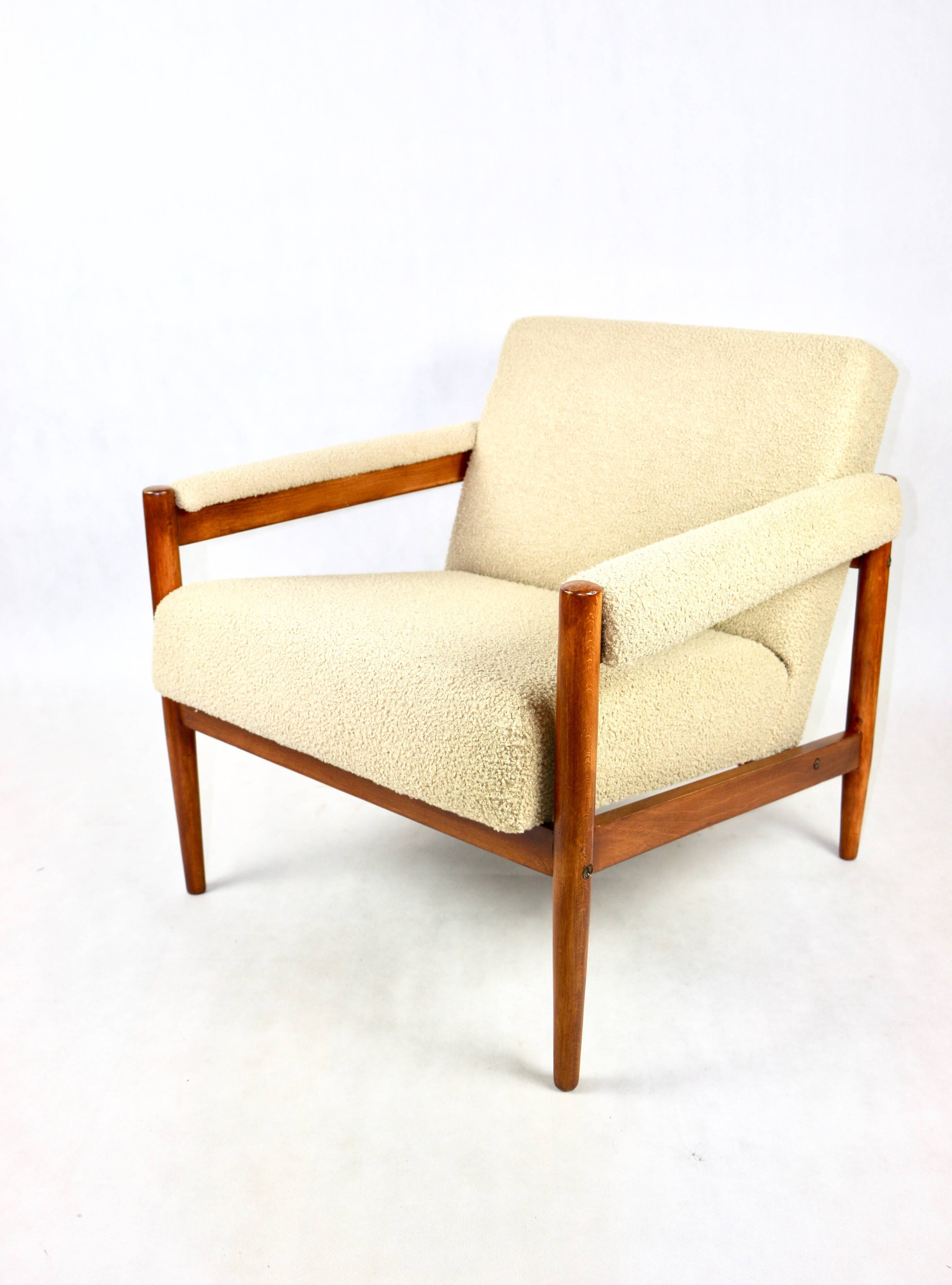 Vintage beige boucle loop armchair, 1970s