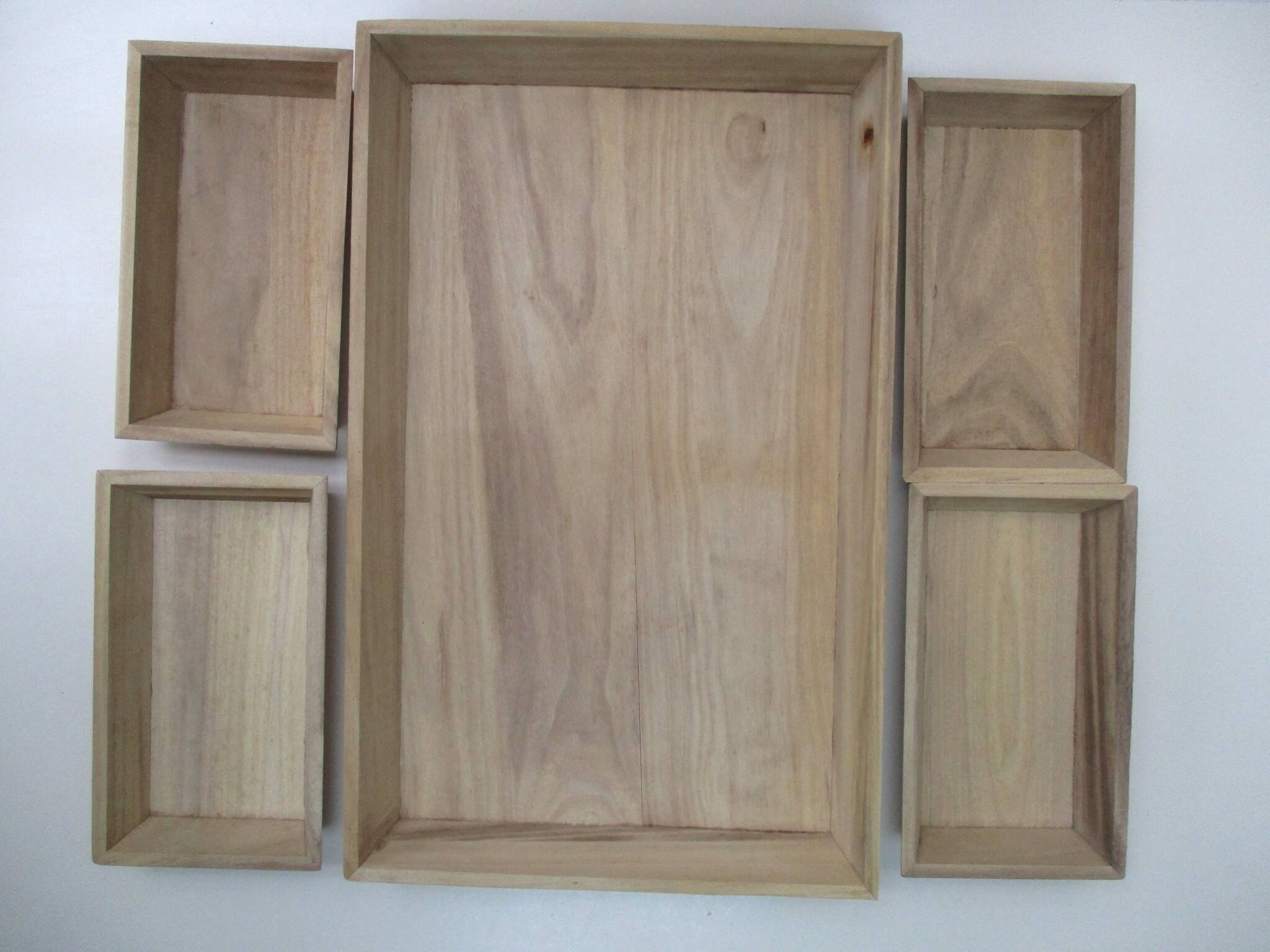 Plateaux en bois naturel -set de 4