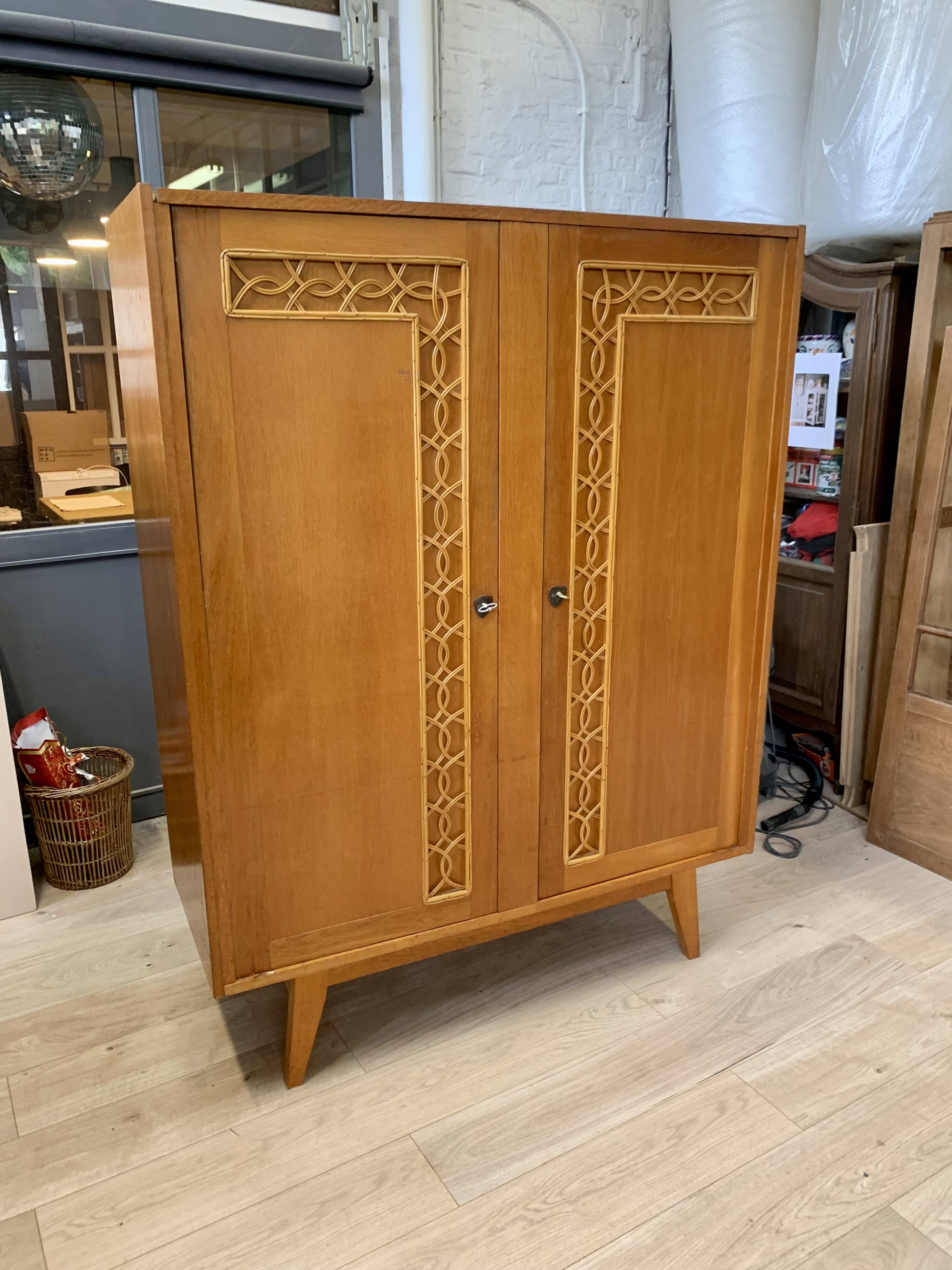 Armoire vintage bois et rotin Selency
