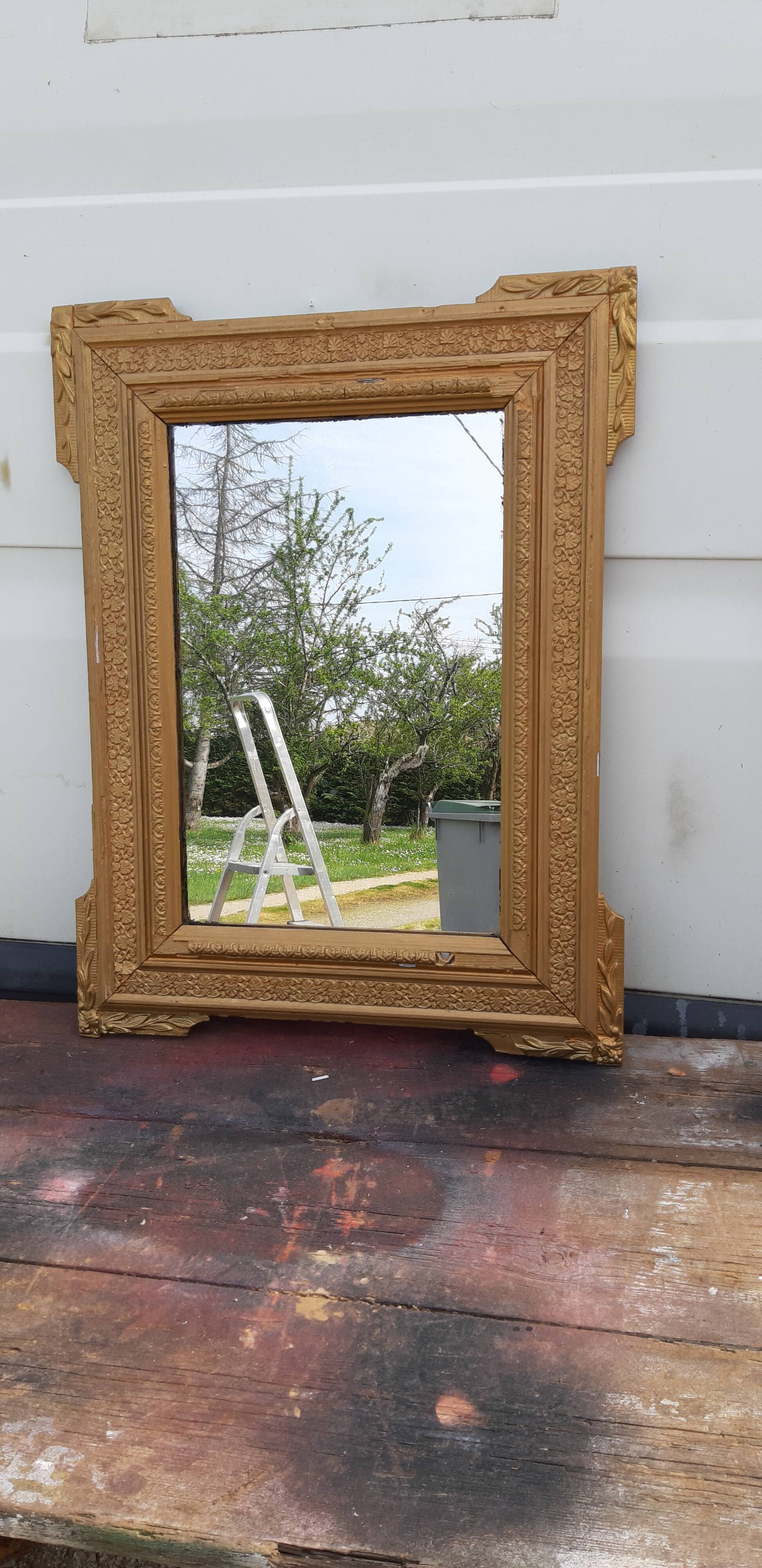 Mirror wood and stuc gilded 19th