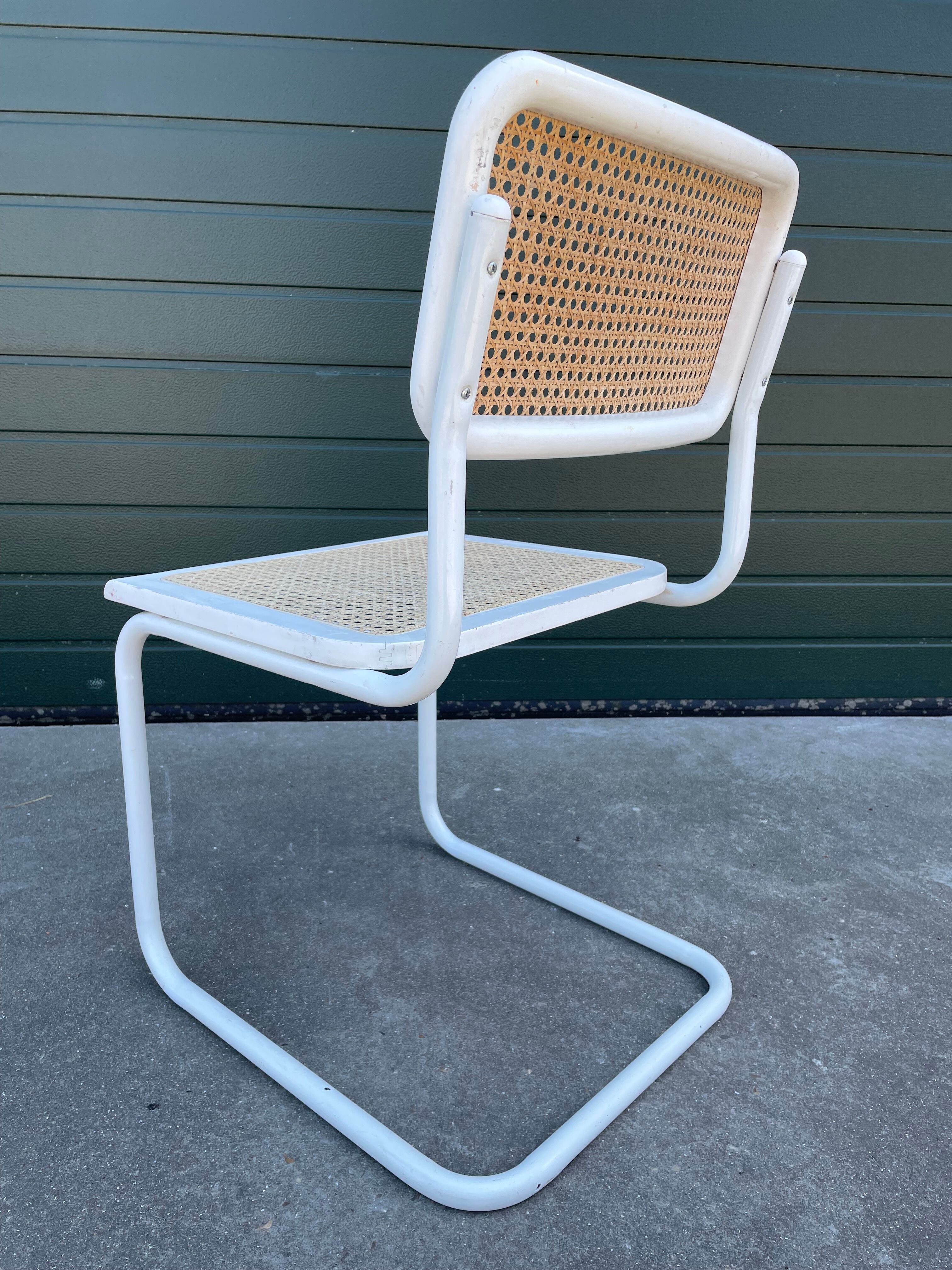 Cesca design chair b32 model in white