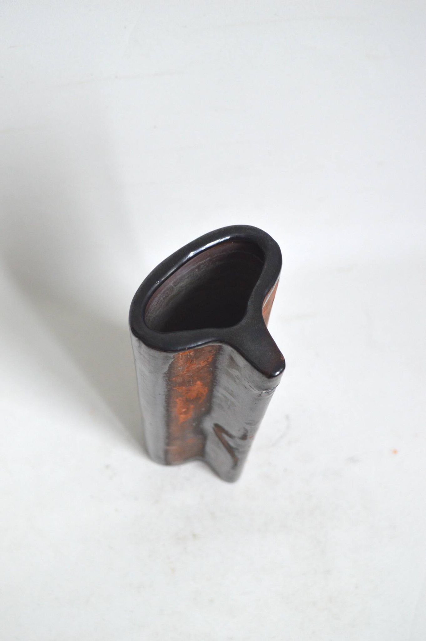 Black abstract vase