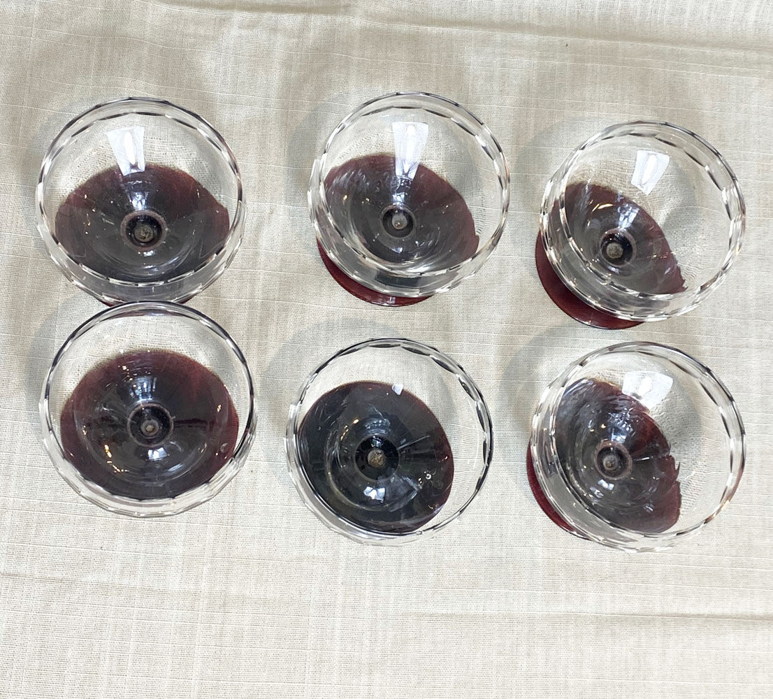 6 Art Deco glasses, purple foot