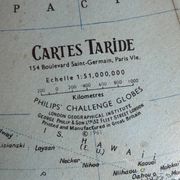 Vintage terrestrial globe 1961 world map Taride Paris - 36 cm