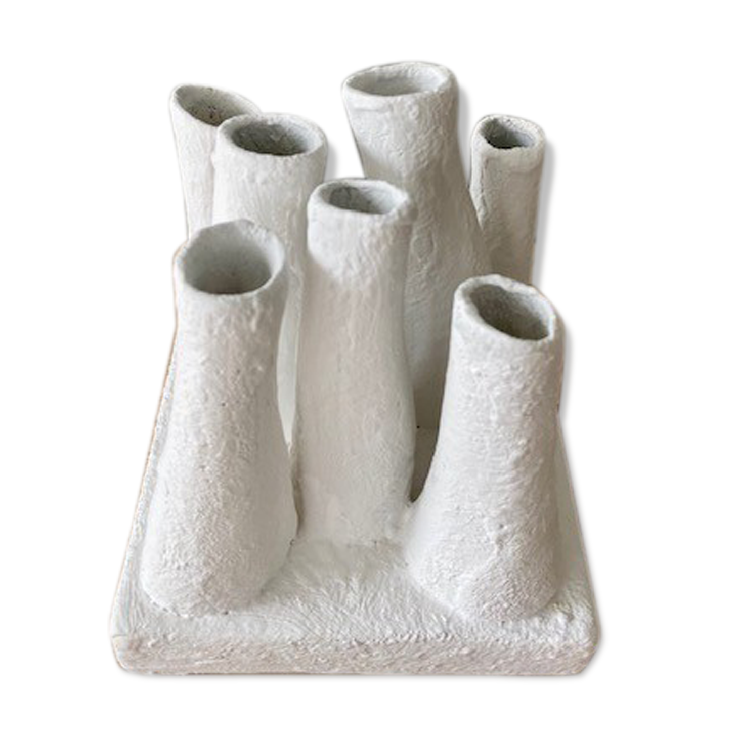 Vase pique flower with matte whitened pipe