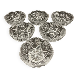 6 cut glass cups