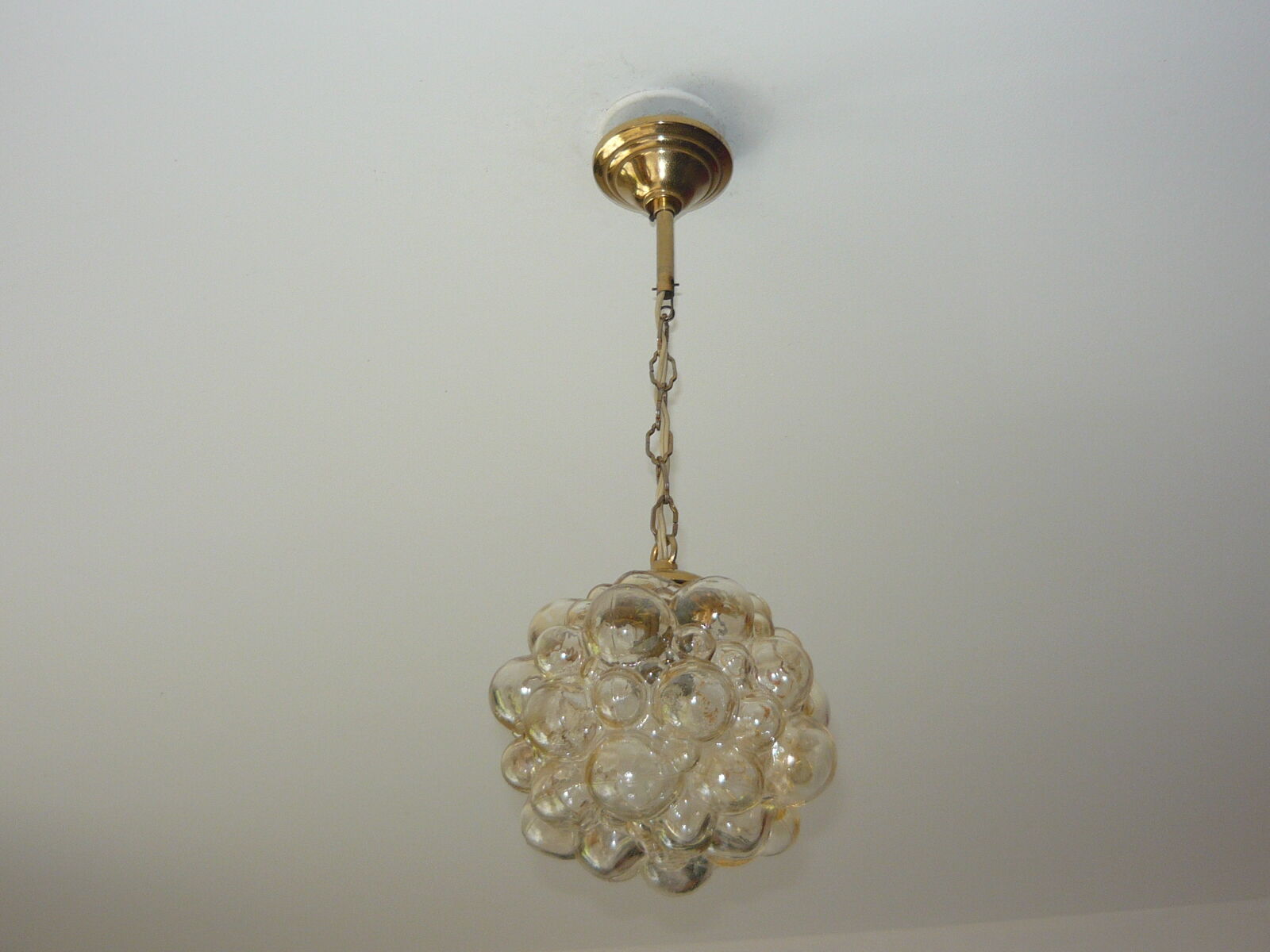 Bubble suspension by Helena Tynell 1960