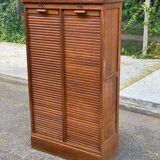 Double curtain cabinet in oak