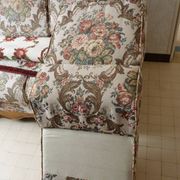 Non-convertible sofa