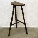 High tripod tabouret