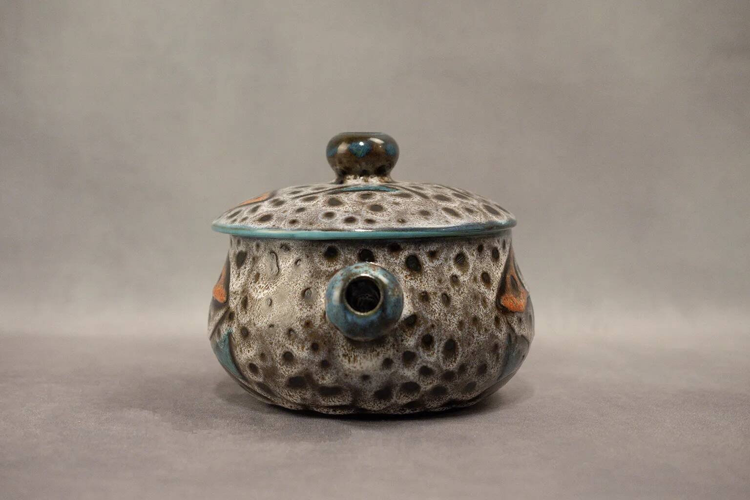 A meerschaum ceramic bonbonnière attributed to Marius Bessone