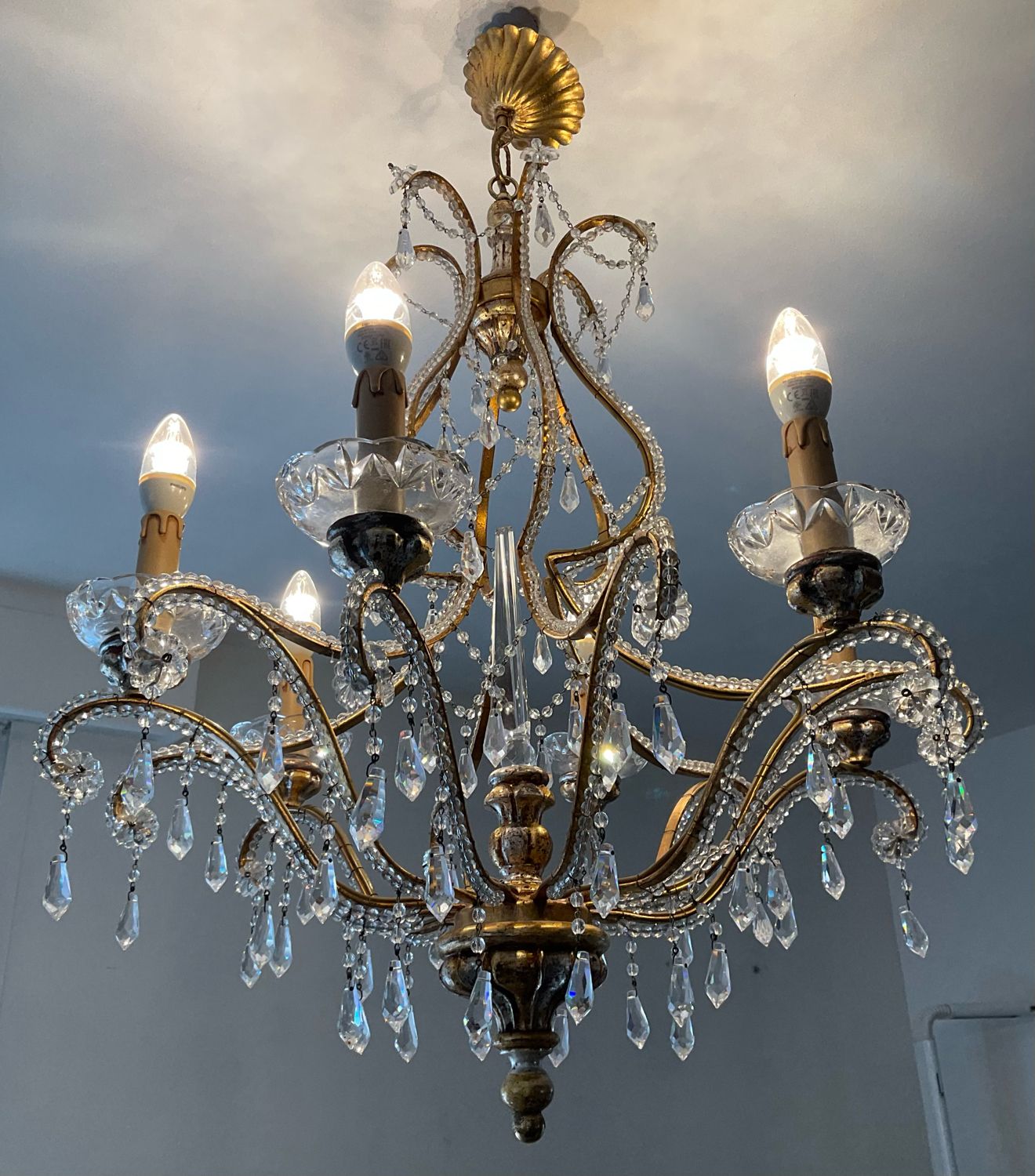 Old Venetian chandelier with Bohemian crystal tassels and gilded wood