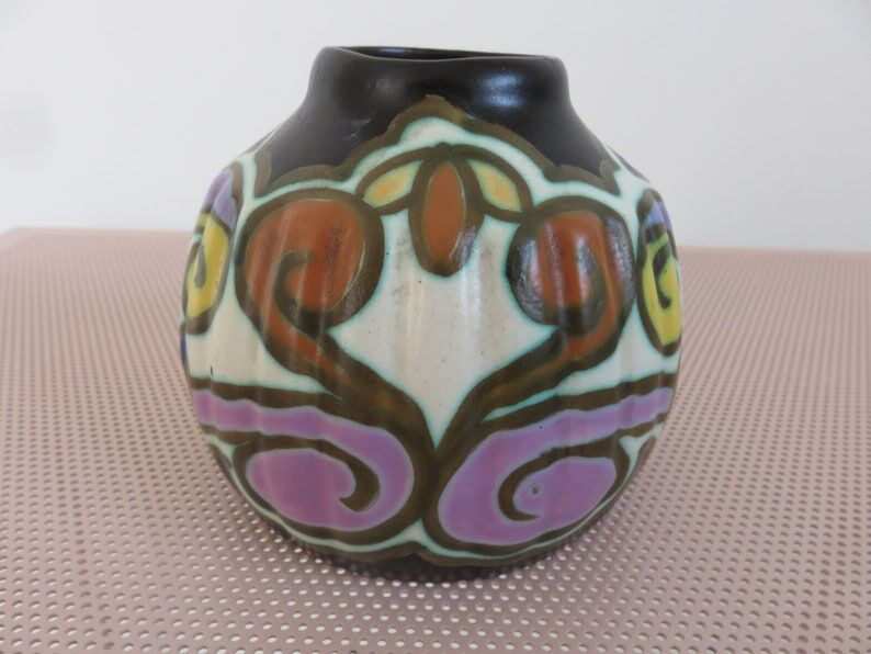 Bergen ceramic vase signed art deco 20s 30s