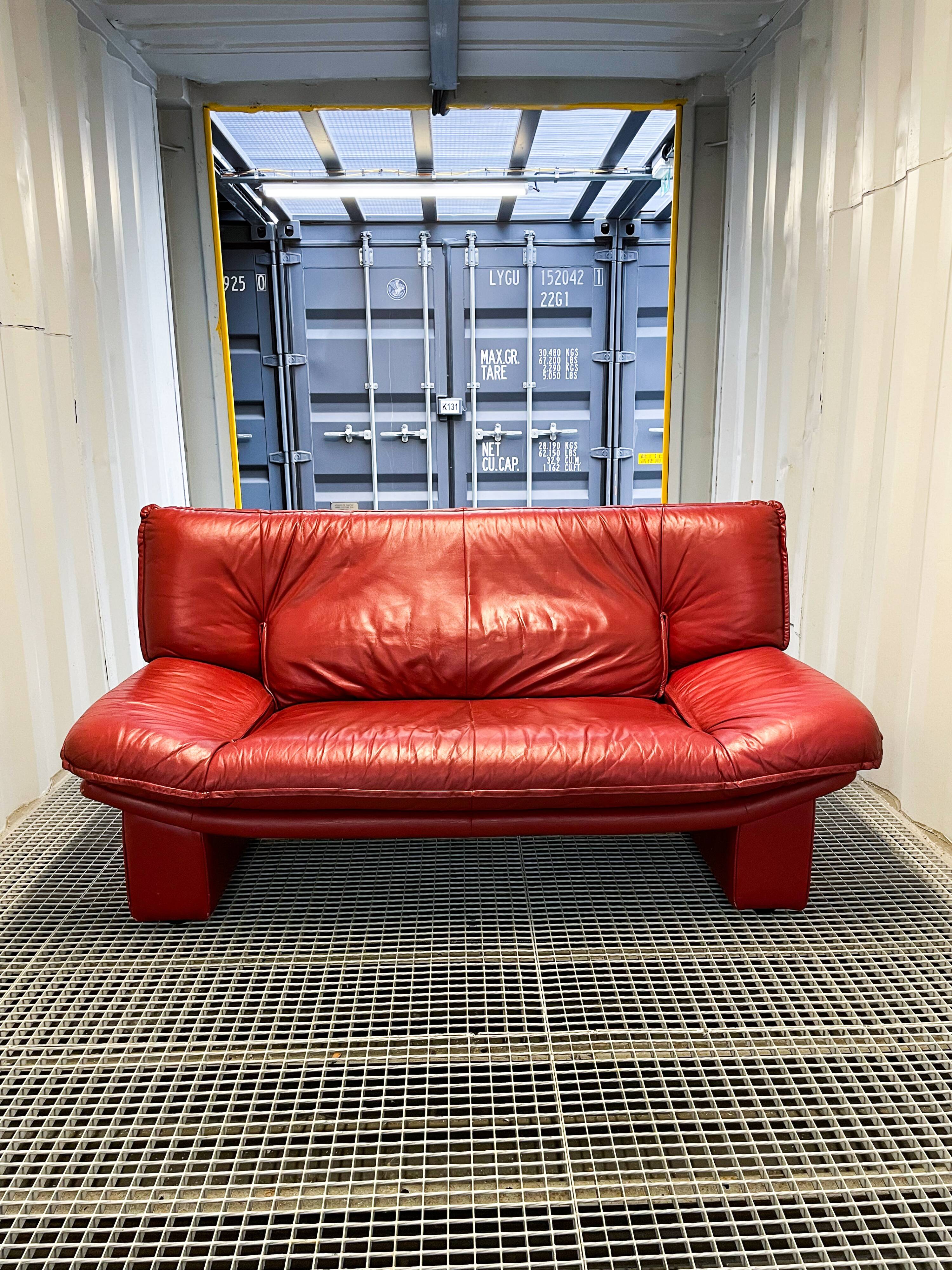 Nicoletti Salotti - 2-seater red leather sofa
