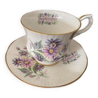 Tasse à thé et sa soucoupe décor fleurs mois de Septembre  Springfield Fine Bone China