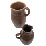 Deux carafes en grès anciennes