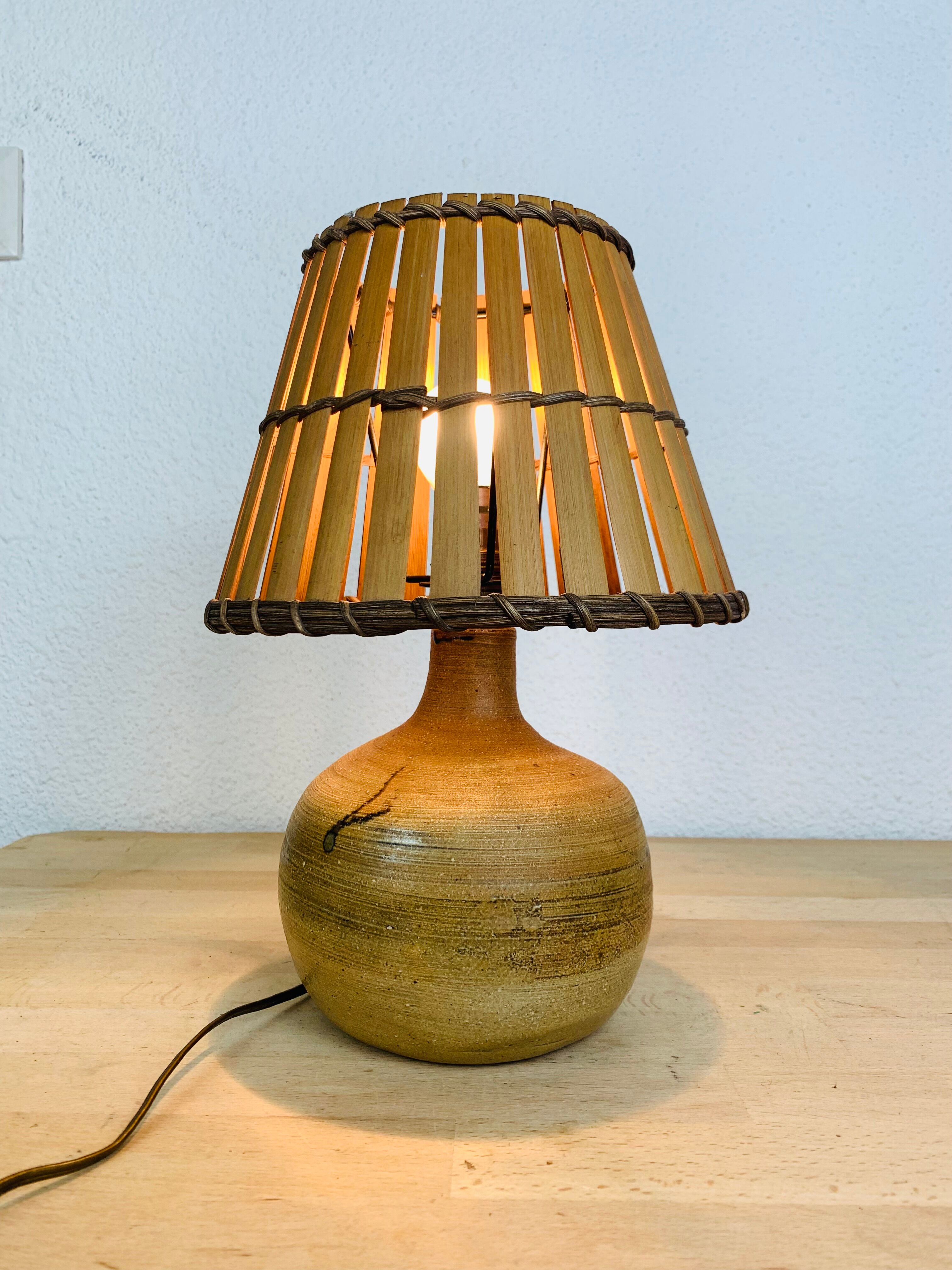 Lamp ball sandstone lampshade wood